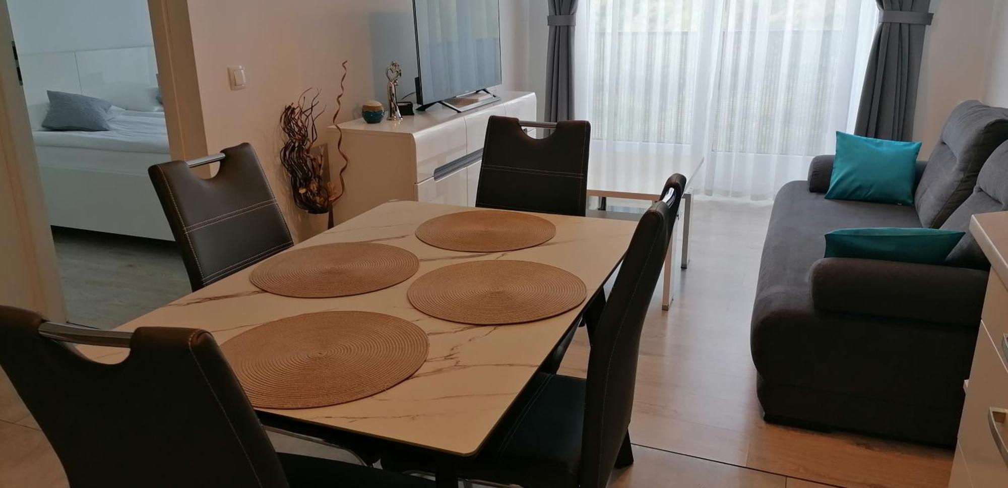 Apartamenty Mariela-Kolobrzeg Z Garazem Εξωτερικό φωτογραφία